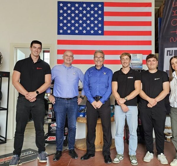 RealTruck in visita da Magnus: dialogo su crescita e futuro